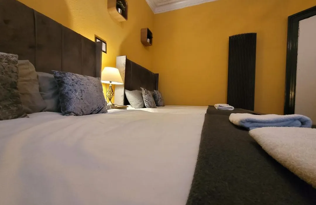 Stay - Gilmore Guesthouse-1