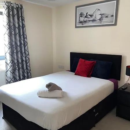 Pretty Room In The Heart Of Edinburgh-3